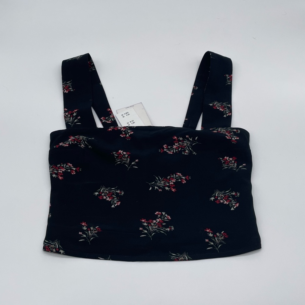 ⚠️NWT Abercrombie & Fitch Crop Top⚠️